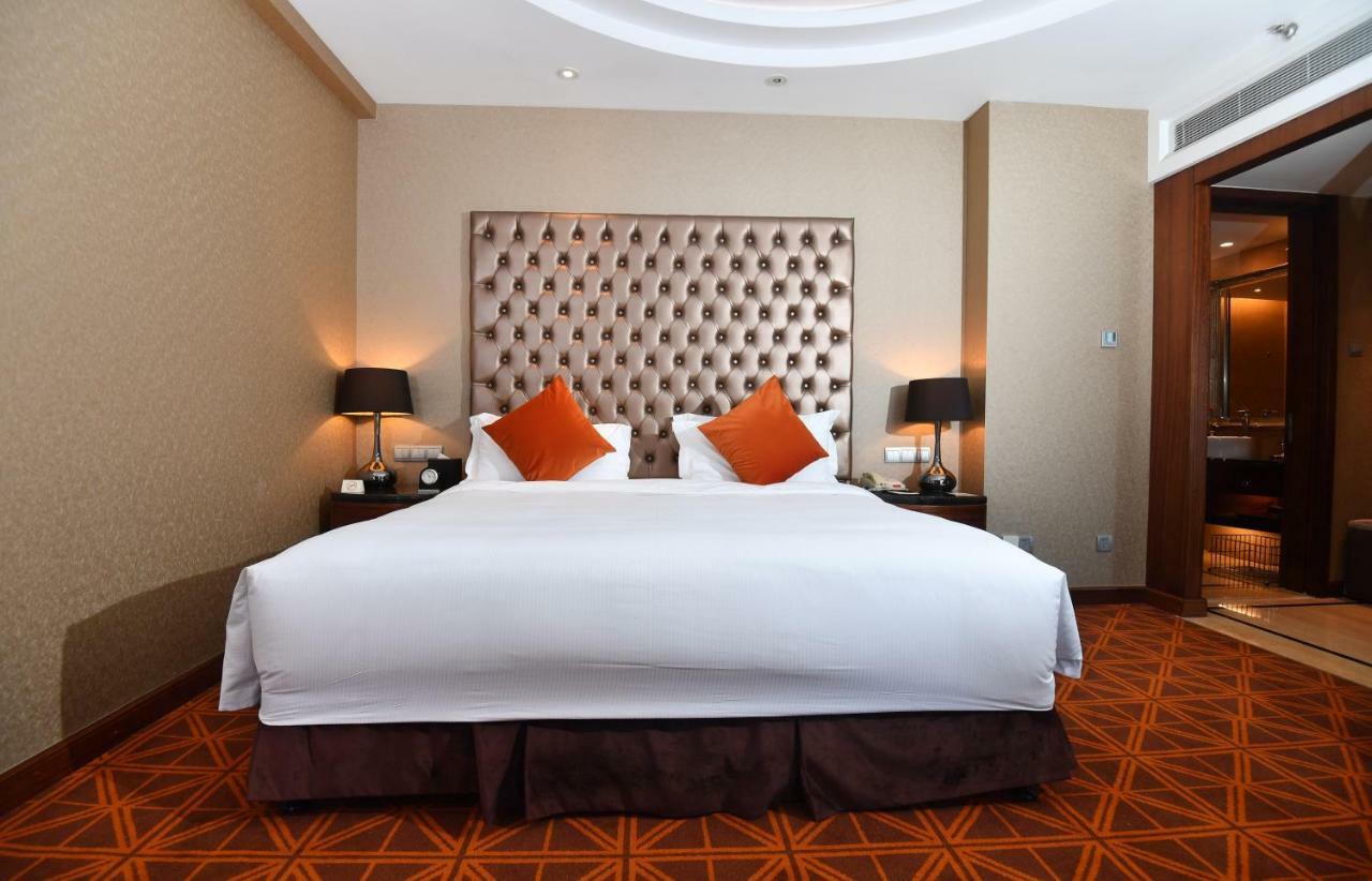 Wyndham Grand Plaza Royale Furongguo Čchang-ša Exteriér fotografie